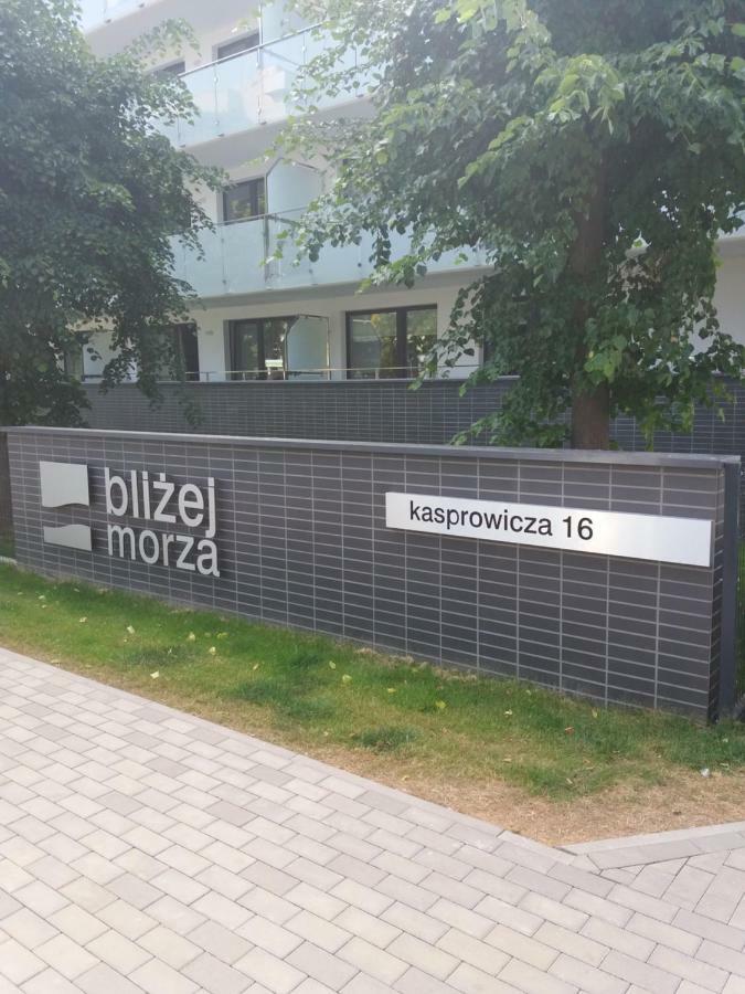 Appartamento Blizej Morza U Jacka Z Garazem Kołobrzeg Esterno foto